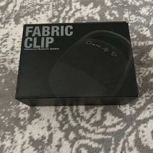 Fabric Clip Waterproof Bluetooth Speaker